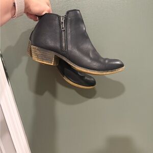 Black Ankle Booties with Side Zip and Stacked Heel